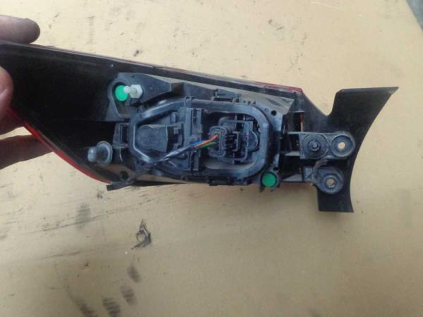 FEU ARRIERE DROIT RENAULT - Vue 2